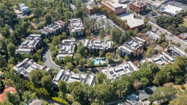 4727 Park Encino Lane 230, Encino, CA 91436