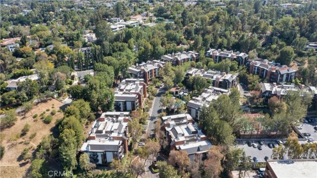 4727 Park Encino Lane 230, Encino, CA 91436