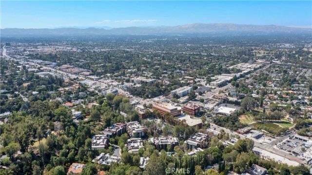 4727 Park Encino Lane 230, Encino, CA 91436