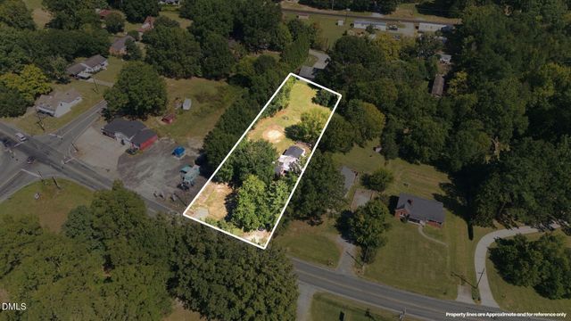 983 N North Carolina Highway 87, Burlington, NC 27217