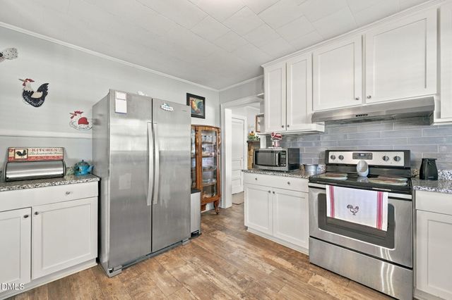 983 N North Carolina Highway 87, Burlington, NC 27217