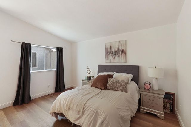 2069 Brighton Dr, Pittsburg, CA 94565