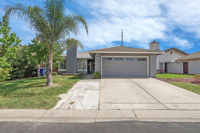 2069 Brighton Dr, Pittsburg, CA 94565