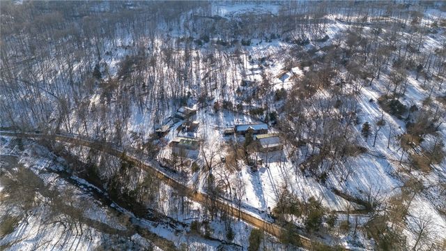 17295 Olive Road, Fayetteville, AR 72701