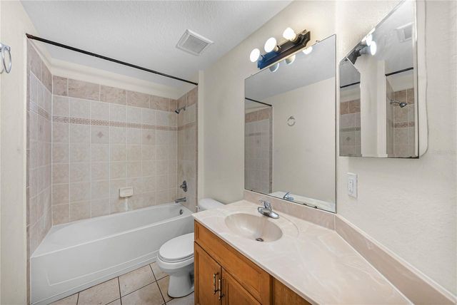 11578 HAMMOCKS GLADE DRIVE, Riverview, FL 33569