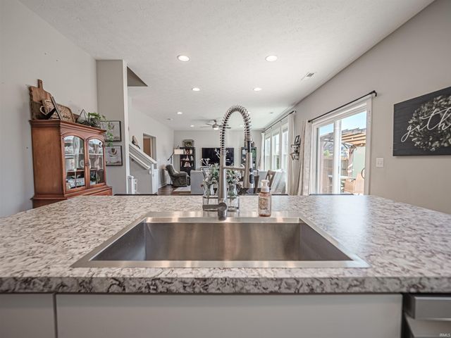 4249 Ty Court, Evansville, IN 47725