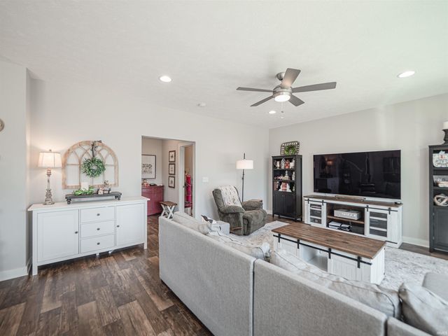 4249 Ty Court, Evansville, IN 47725