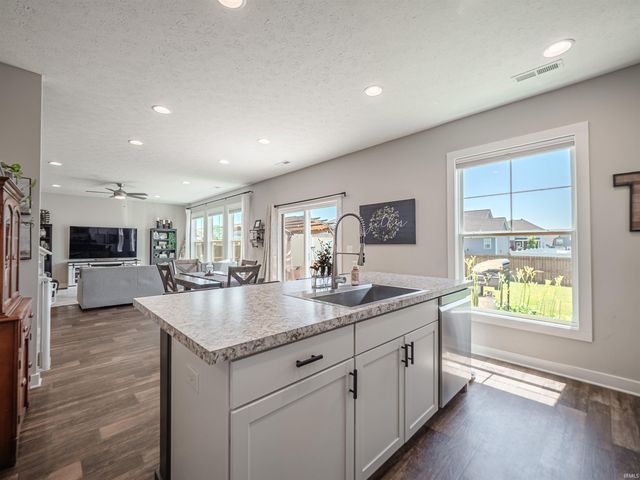 4249 Ty Court, Evansville, IN 47725