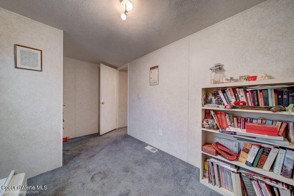 2122 W WINDERMERE AVE, Coeur d'Alene, ID 83815 photo 14