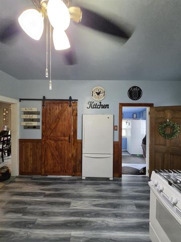 418 S Academy Street, Janesville, WI 53548