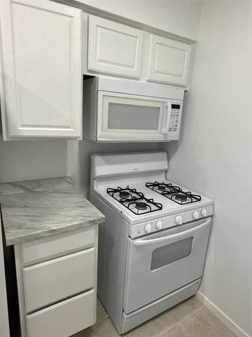 522 Summit Ridge Drive, Duncanville, TX 75116