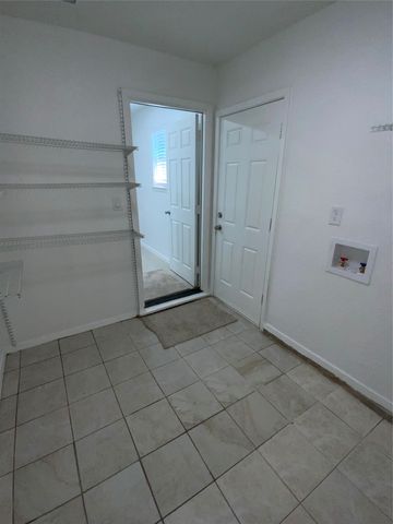 522 Summit Ridge Drive, Duncanville, TX 75116