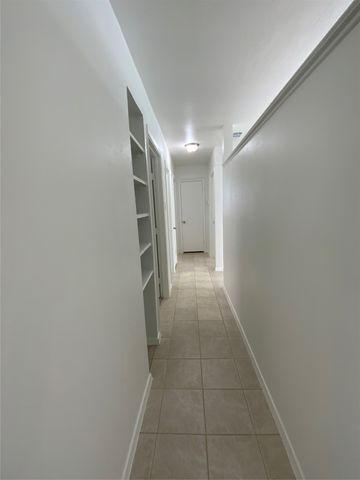 522 Summit Ridge Drive, Duncanville, TX 75116