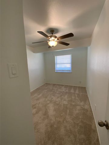 522 Summit Ridge Drive, Duncanville, TX 75116