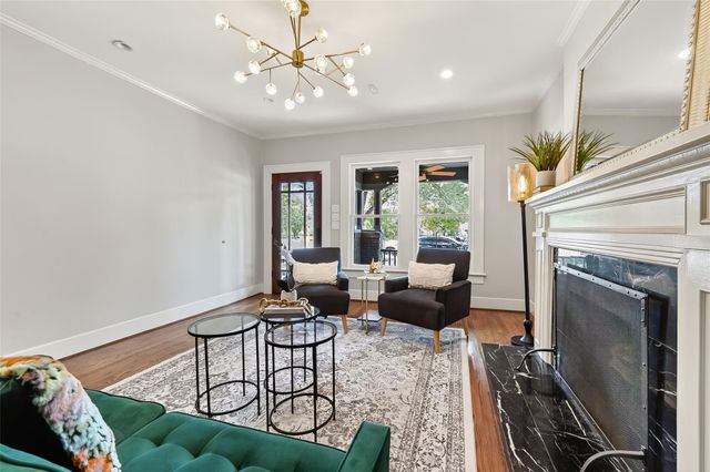 912 Heights Boulevard, Houston, TX 77008