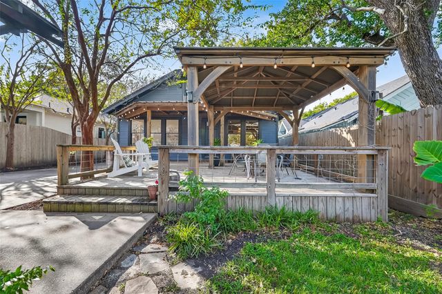 912 Heights Boulevard, Houston, TX 77008