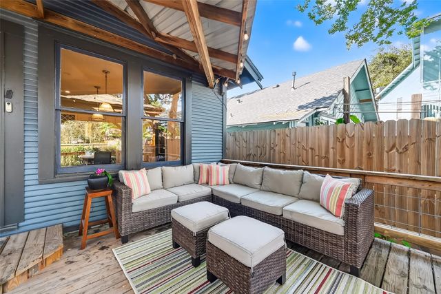 912 Heights Boulevard, Houston, TX 77008