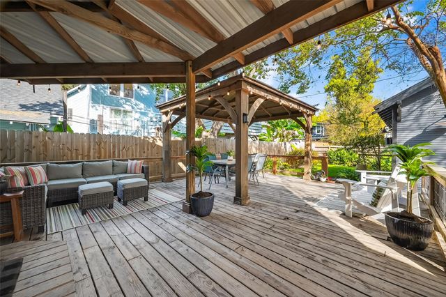 912 Heights Boulevard, Houston, TX 77008