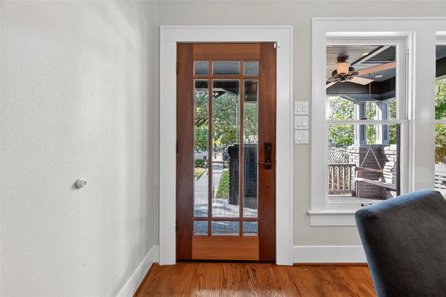 912 Heights Boulevard, Houston, TX 77008