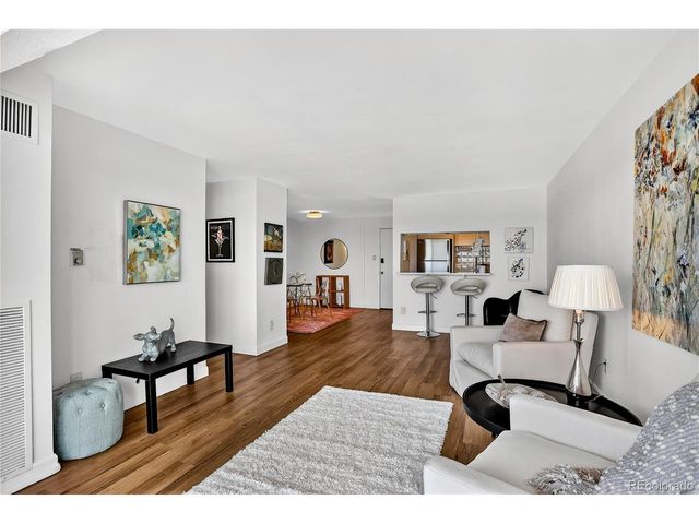 2 Adams St 1401, Denver, CO 80206