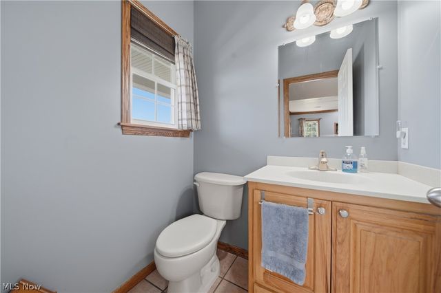 12159 Lawndell Road SW, Navarre, OH 44662