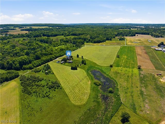 12159 Lawndell Road SW, Navarre, OH 44662