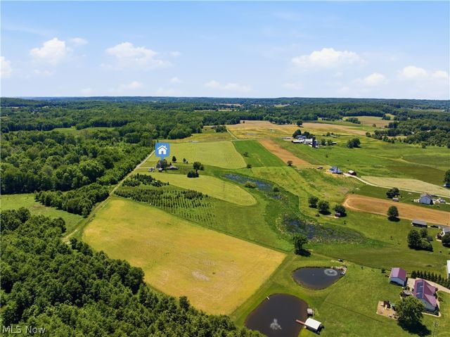 12159 Lawndell Road SW, Navarre, OH 44662