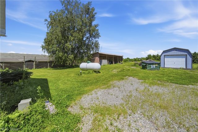 12159 Lawndell Road SW, Navarre, OH 44662