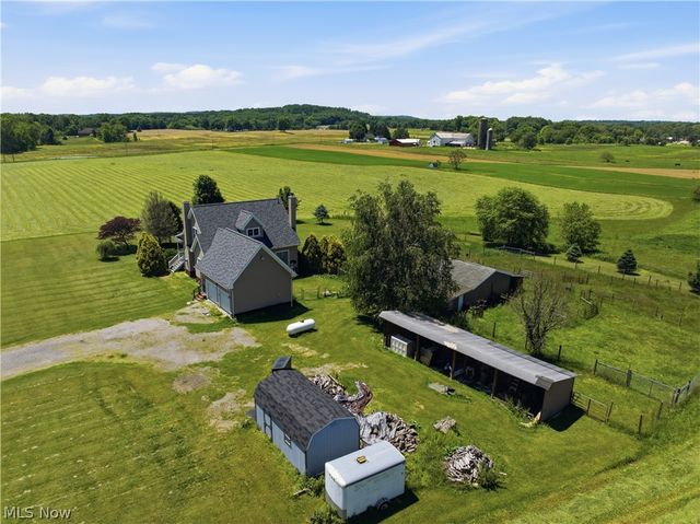 12159 Lawndell Road SW, Navarre, OH 44662