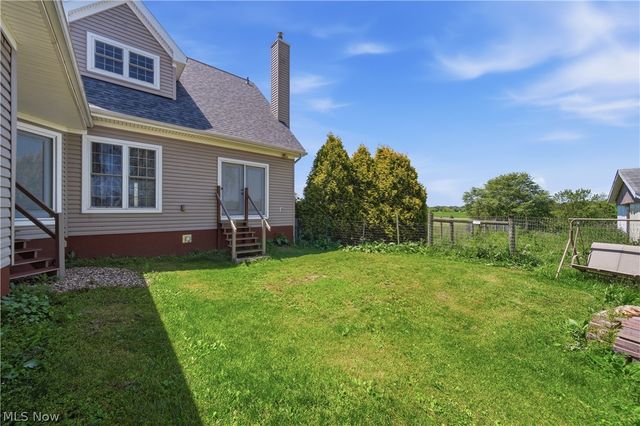 12159 Lawndell Road SW, Navarre, OH 44662