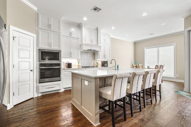 13008 Rainier Drive, Woodway, TX 76712