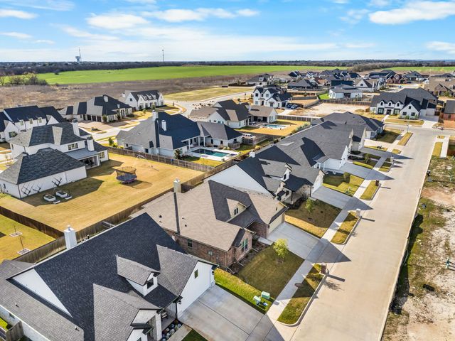 13008 Rainier Drive, Woodway, TX 76712