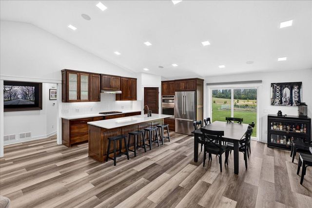 7700 Lent Trail, Stacy, MN 55079