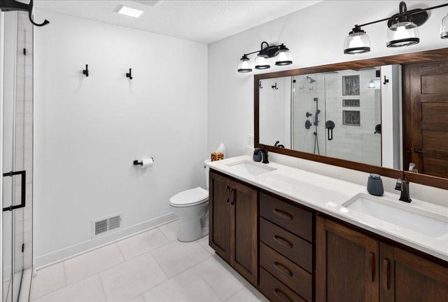 7700 Lent Trail, Stacy, MN 55079