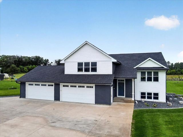 7700 Lent Trail, Stacy, MN 55079