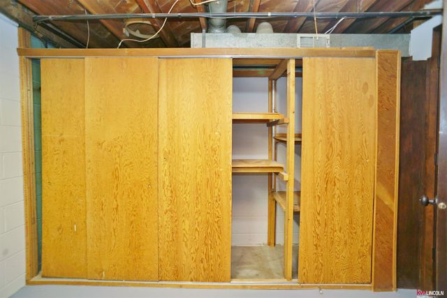 1617 N 58th Street, Lincoln, NE 68505