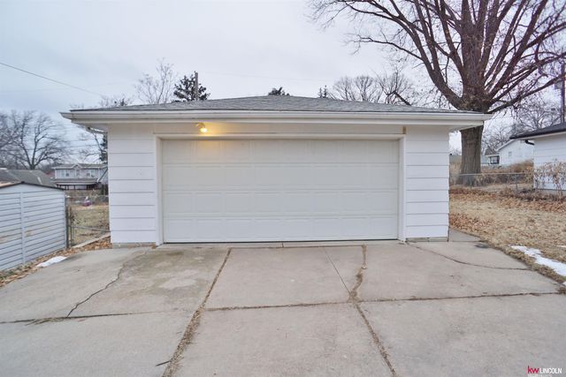 1617 N 58th Street, Lincoln, NE 68505