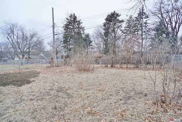 1617 N 58th Street, Lincoln, NE 68505
