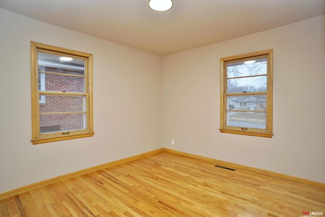 1617 N 58th Street, Lincoln, NE 68505