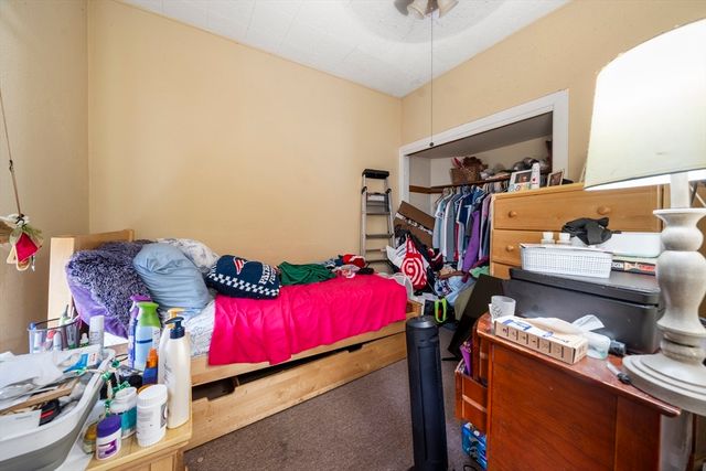 48 H Street, Boston, MA 02127