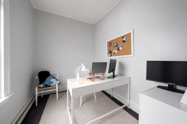 48 H Street, Boston, MA 02127