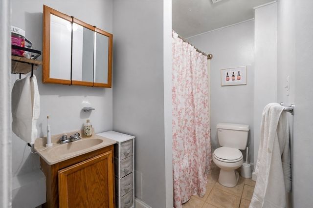 48 H Street, Boston, MA 02127