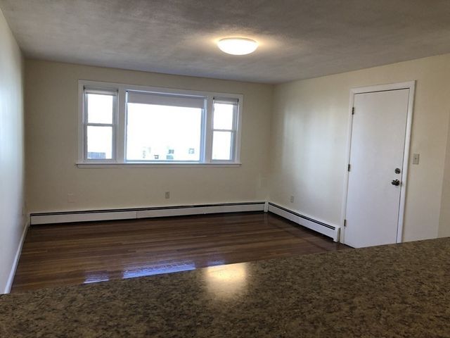 51 Laighton St 7, Lynn, MA 01902