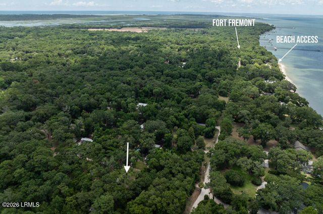 5 Hand Drive, St. Helena Island, SC 29920