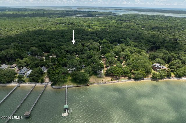 5 Hand Drive, St. Helena Island, SC 29920