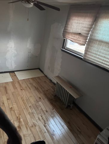 12607 S Lincoln Street, Calumet Park, IL 60827