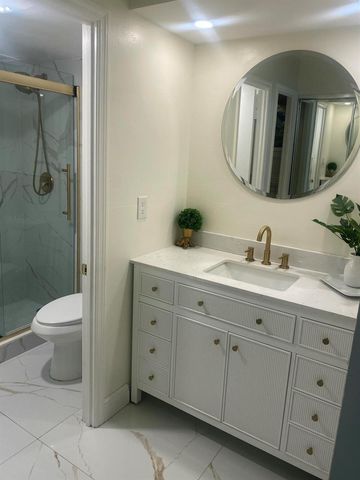 7001 Environ Boulevard 403, Lauderhill, FL 33319