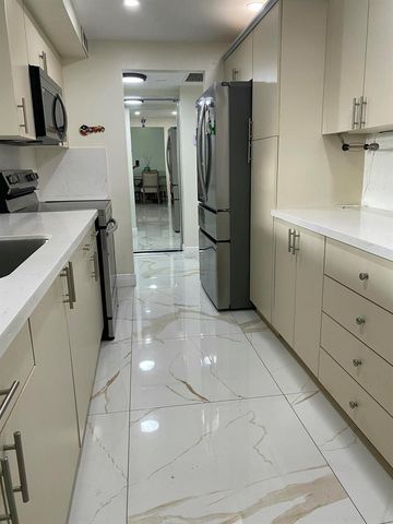 7001 Environ Boulevard 403, Lauderhill, FL 33319