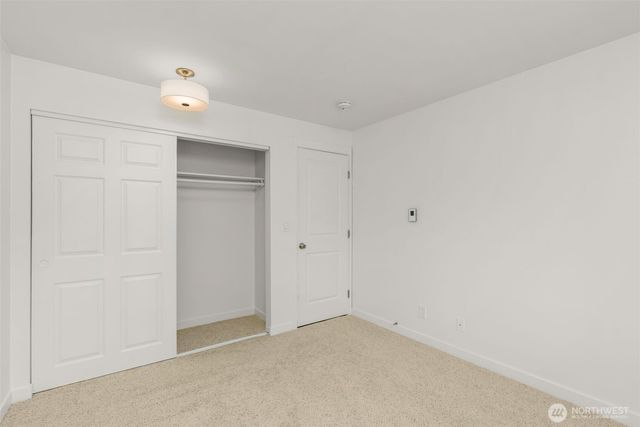 19414 Aurora Avenue N #204, Shoreline, WA 98133