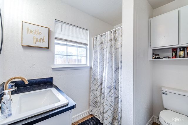 210 10th Street, San Angelo, TX 76903